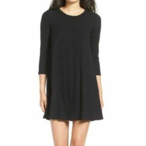 Lush Leah Keyhole Back Shift Dress - Black S